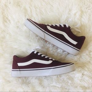 Vans Ward Maroon Sneakers